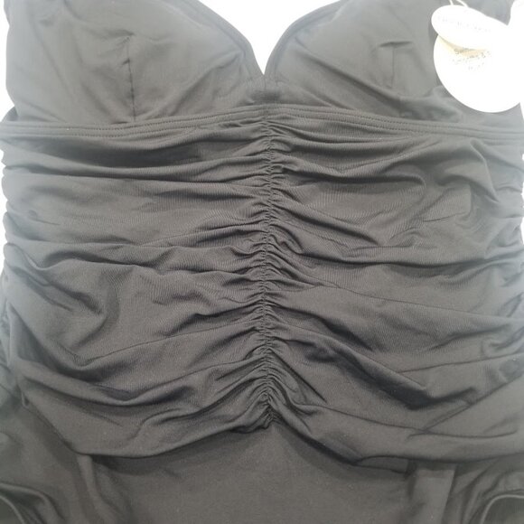 Coco Reef  Keepsake Solitaire V-Neck One-Piece Swimsuit - Picture 9 of 12